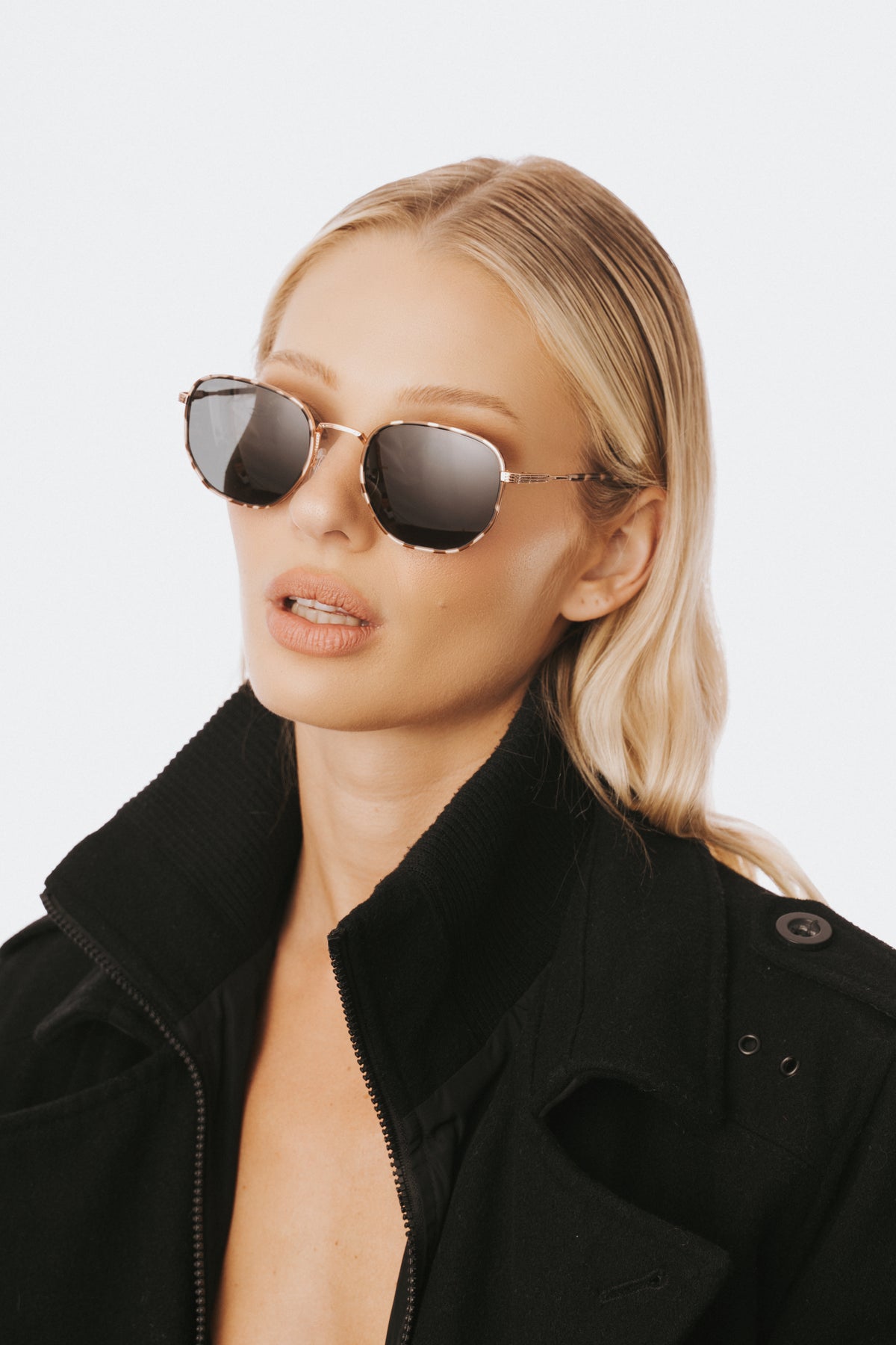 Cote De Azure | Chocolate Tortoise | lifestyle